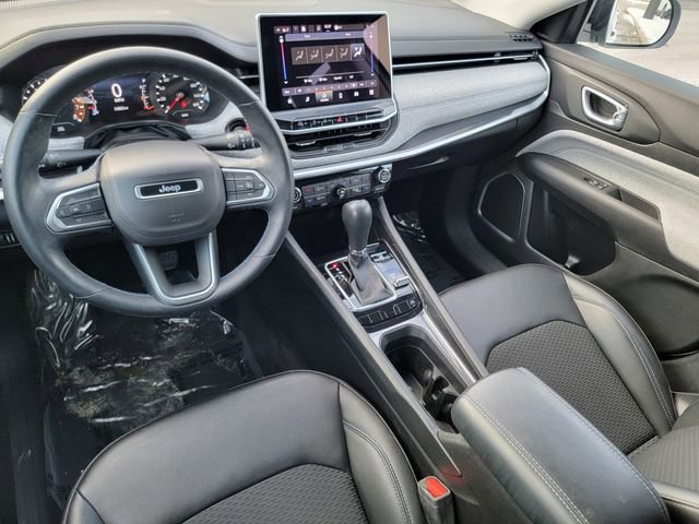 Certified 2022 Jeep Compass Latitude w/ Convenience Group image 38