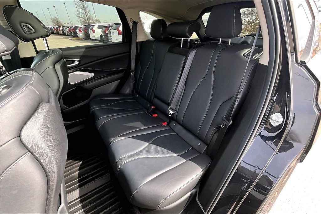 Certified 2025 Acura RDX w/ Technology Package image 32
