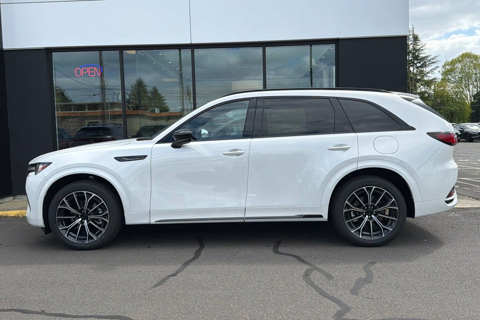 New 2026 MAZDA CX-70 3.3 Turbo S w/ Premium Package AWD/4WD image 6