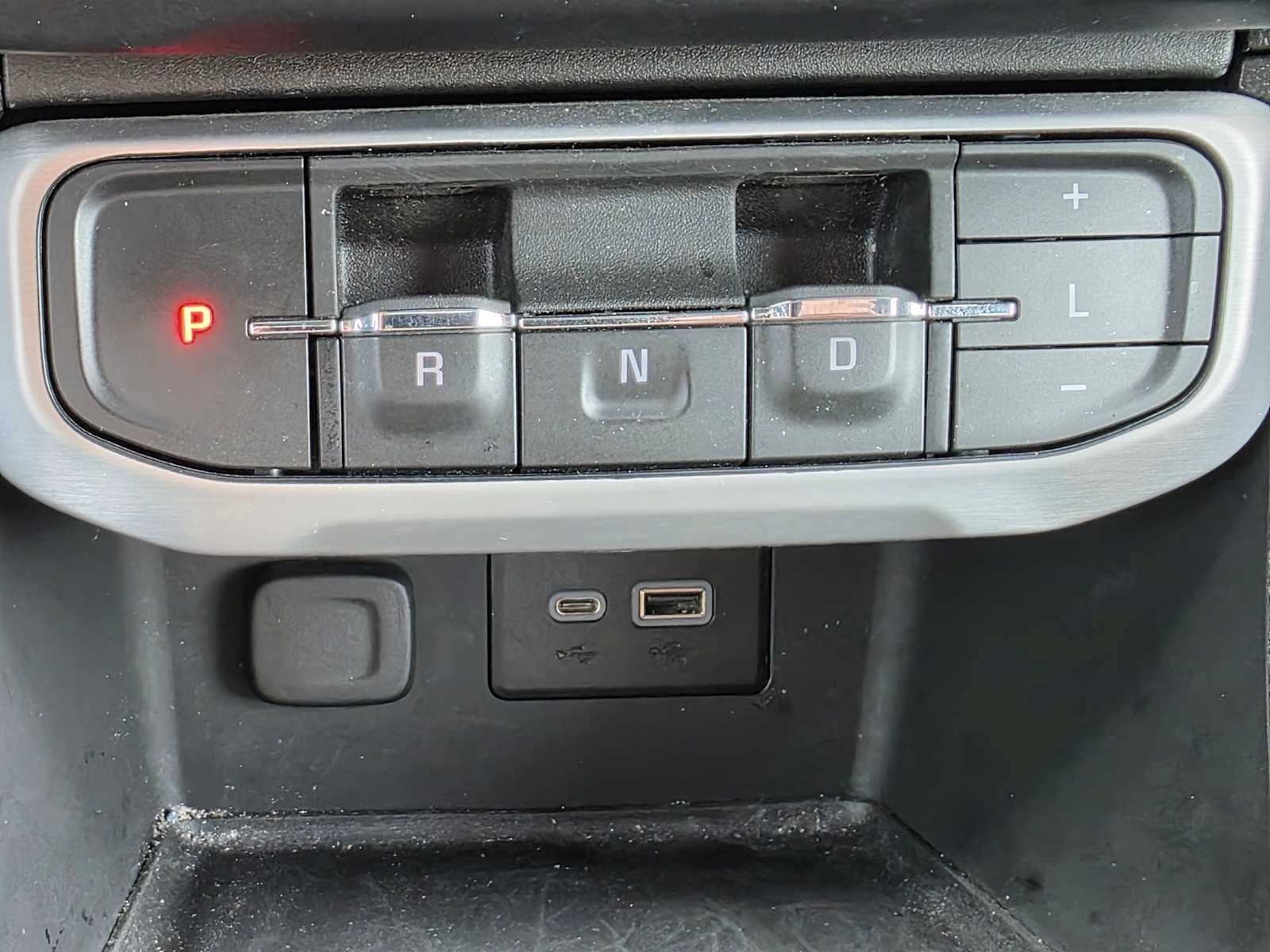 Used 2022 GMC Acadia SLE w/ Driver Convenience Package AWD/4WD image 34