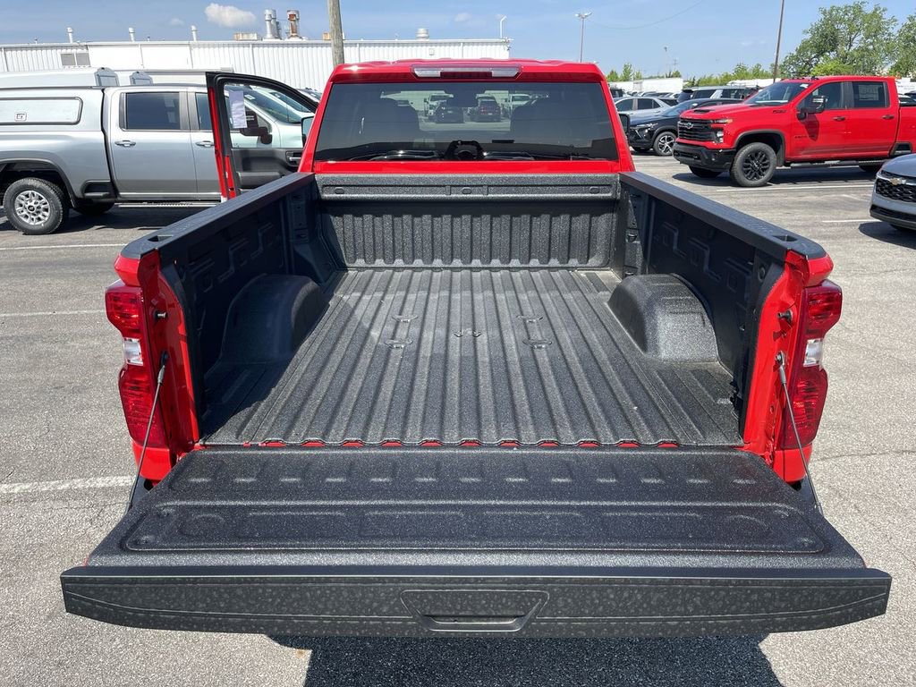 New 2026 Chevrolet Silverado 2500 Custom w/ Custom Value Package AWD/4WD image 22