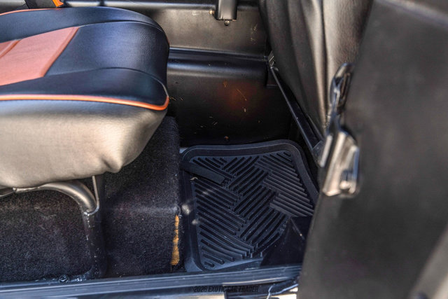 Used 1996 HUMMER H1 4-Door Open Top image 64