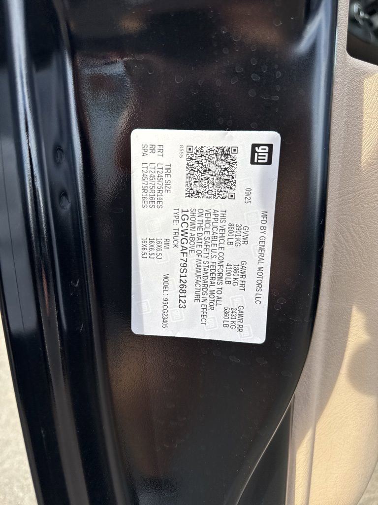 New 2025 Chevrolet Express 2500 w/ Driver Convenience Package image 33