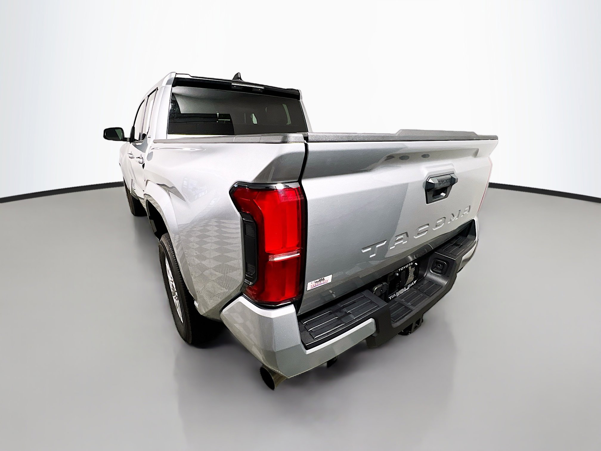 Used 2024 Toyota Tacoma SR5 RWD image 8