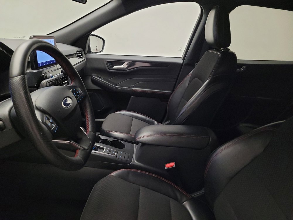 Used 2024 Ford Escape ST-Line image 17