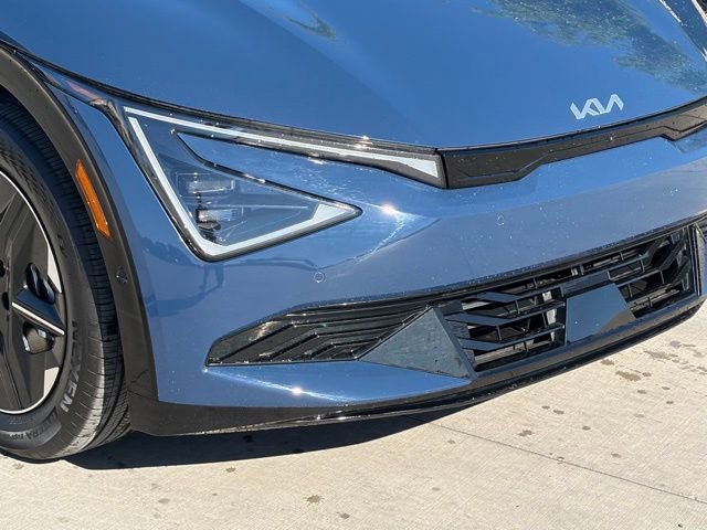 Used 2025 Kia EV6 Wind image 9
