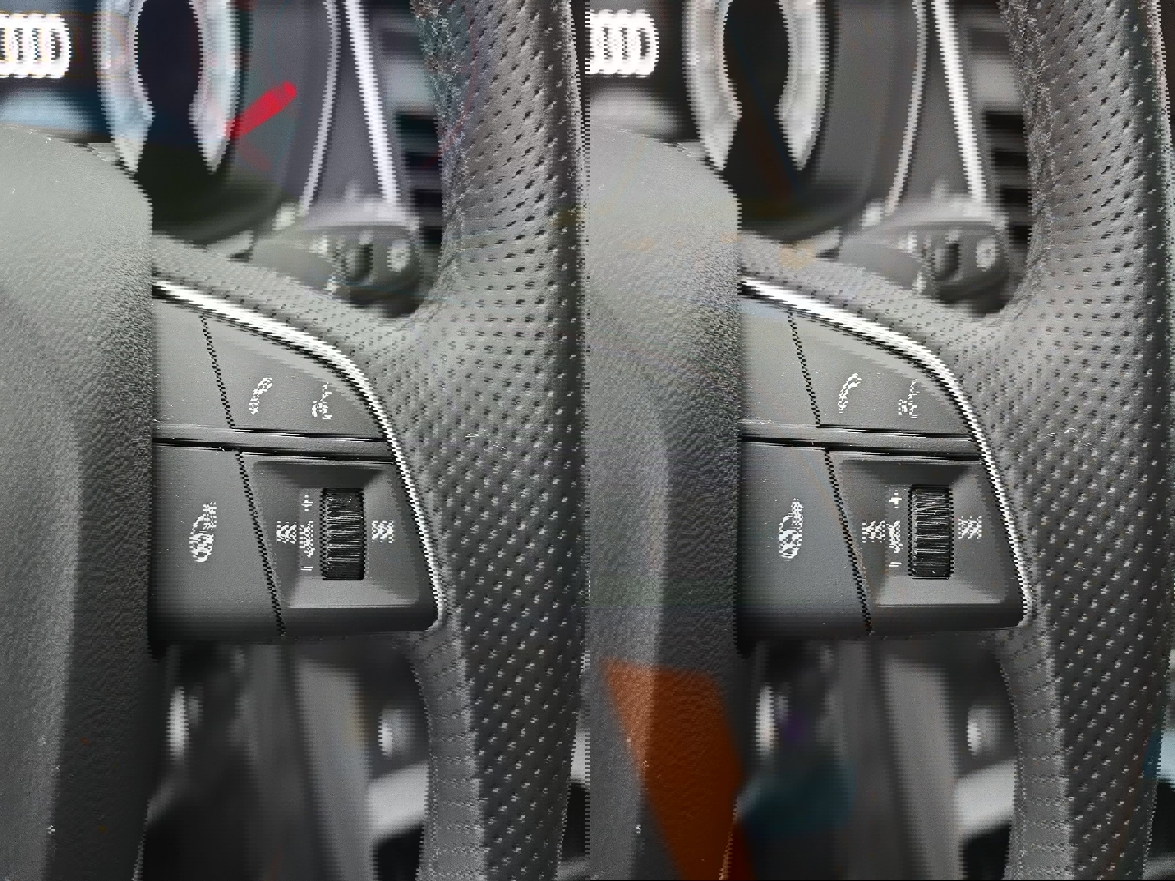 Used 2025 Audi Q5 2.0T Premium Plus image 18