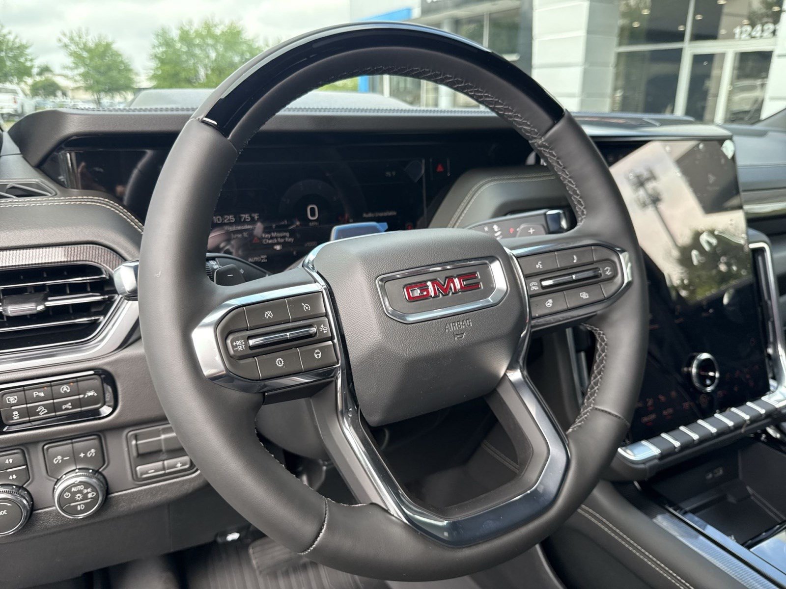 New 2026 GMC Yukon XL Elevation w/ Elevation Premium Package AWD/4WD image 13