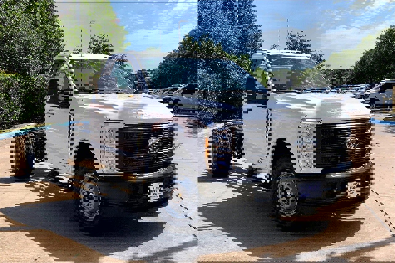 New 2025 Ford F350 XL image 15