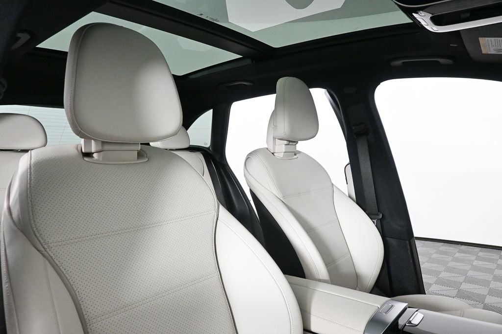 Certified 2024 Mercedes-Benz GLC 300 4MATIC image 21