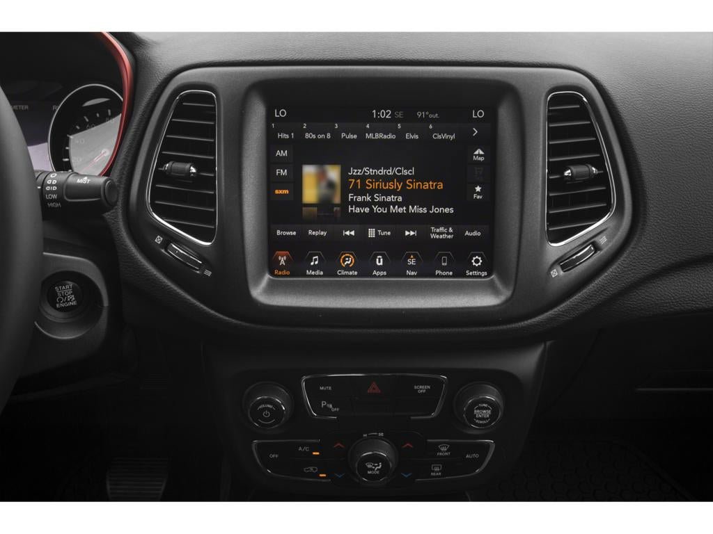Used 2019 Jeep Compass Trailhawk w/ Cold Weather Group AWD/4WD image 10