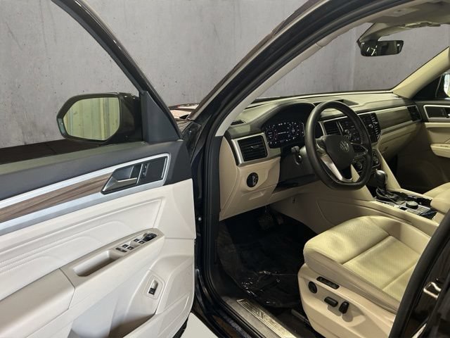 Used 2022 Volkswagen Atlas SEL AWD/4WD image 12
