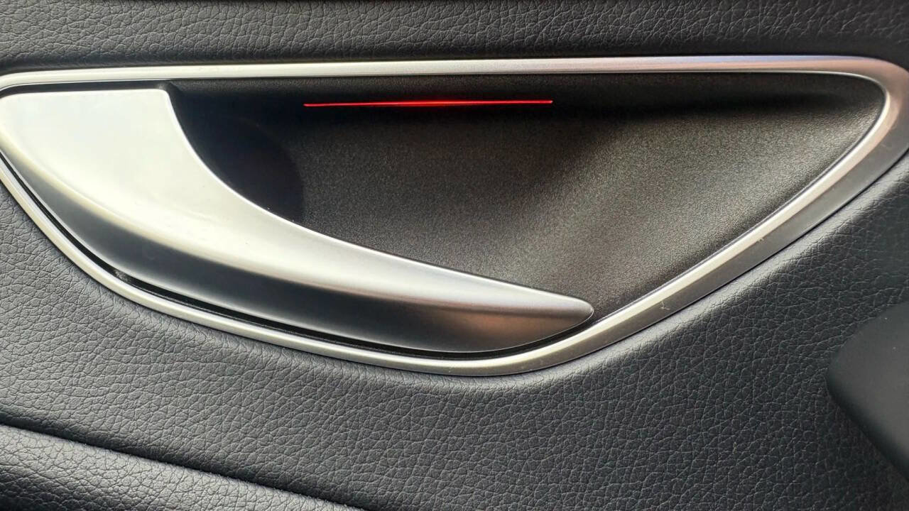 Used 2016 Mercedes-Benz S 550 4MATIC Sedan image 20