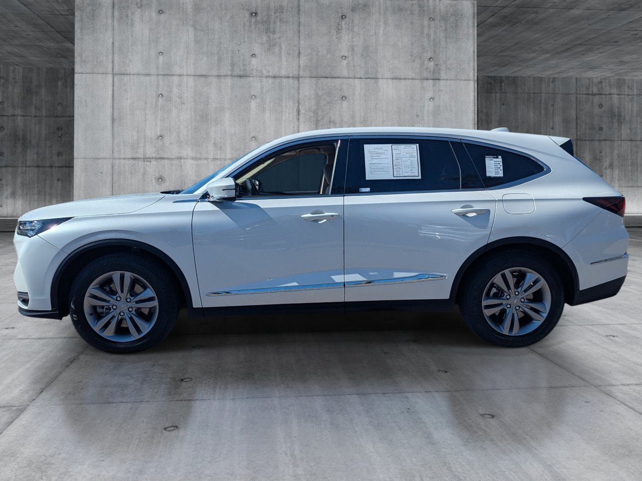 Certified 2025 Acura MDX FWD image 2