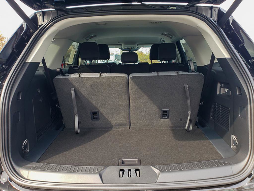 New 2026 Ford Explorer Active image 5