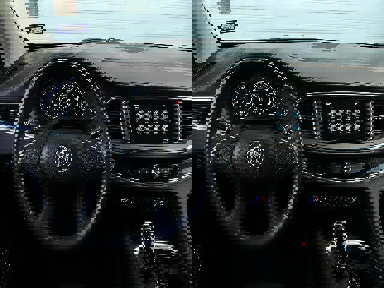 Used 2019 Buick Enclave Avenir w/ Avenir Technology Package image 16