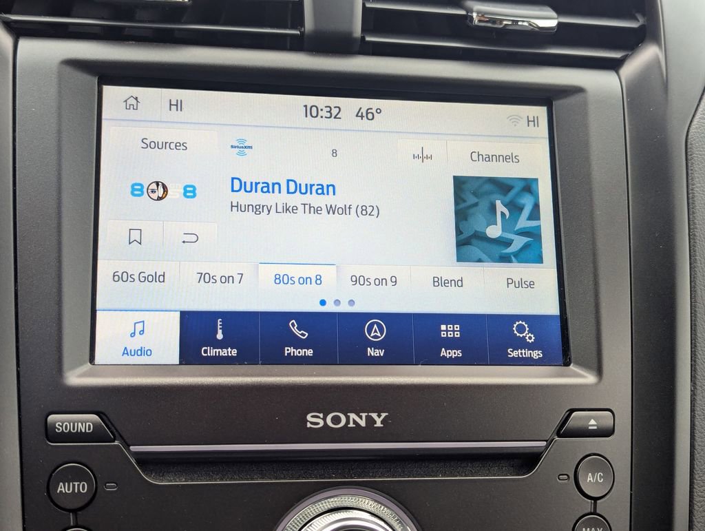 Used 2019 Ford Fusion Energi Titanium image 17