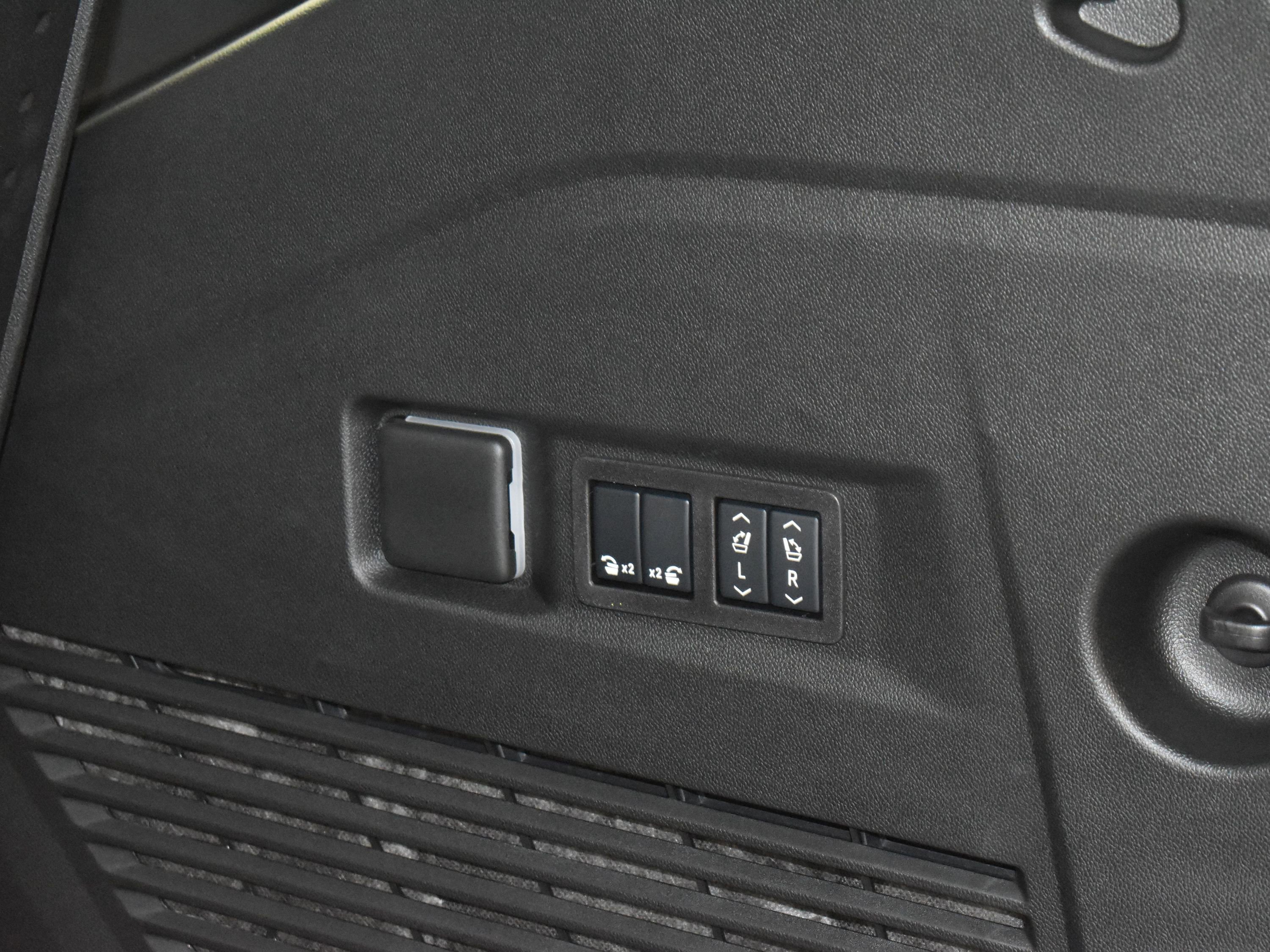 New 2026 Chevrolet Tahoe RST w/ Advanced Technology Package image 13