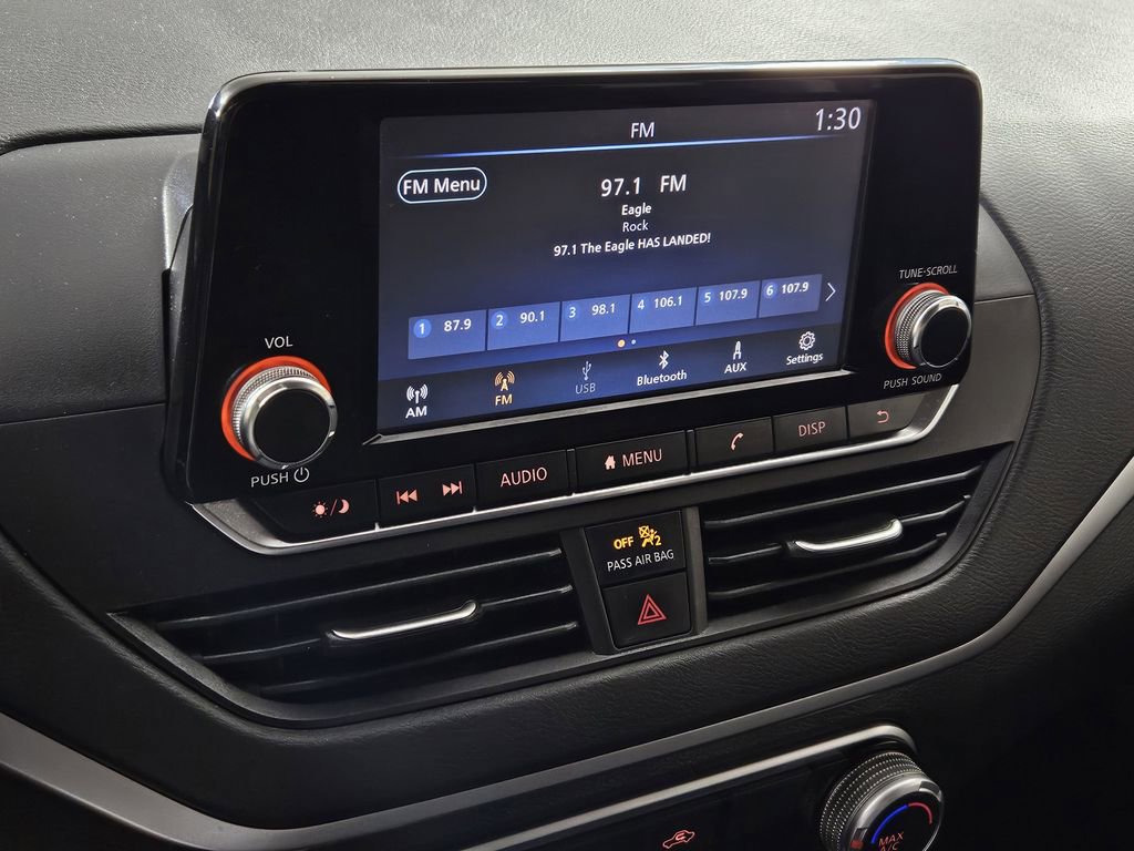 Used 2022 Nissan Altima 2.5 S FWD image 11