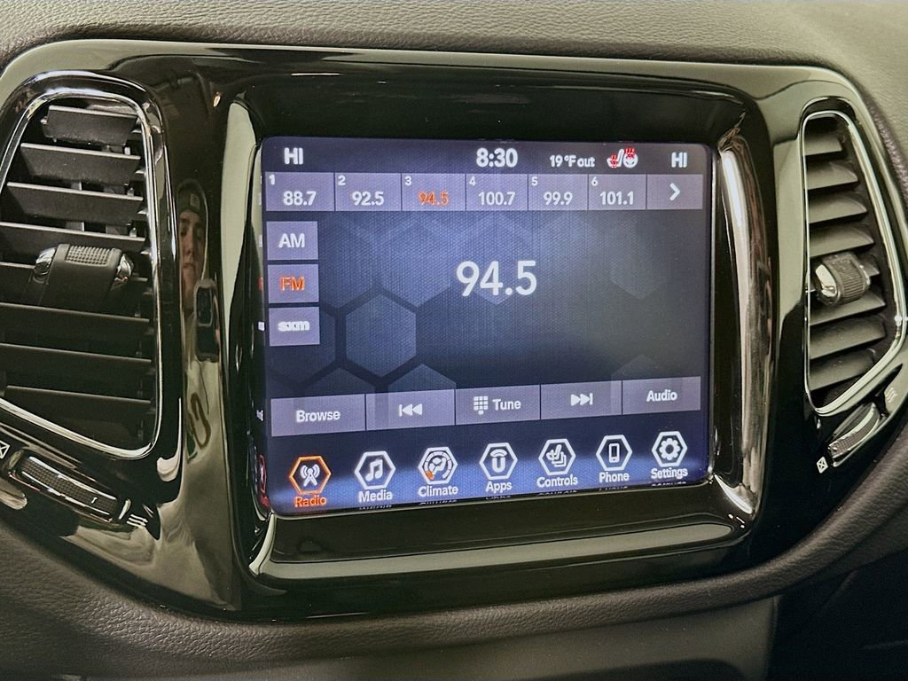 Used 2020 Jeep Compass Limited image 20