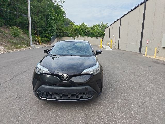 Used 2022 Toyota C-HR XLE FWD image 7