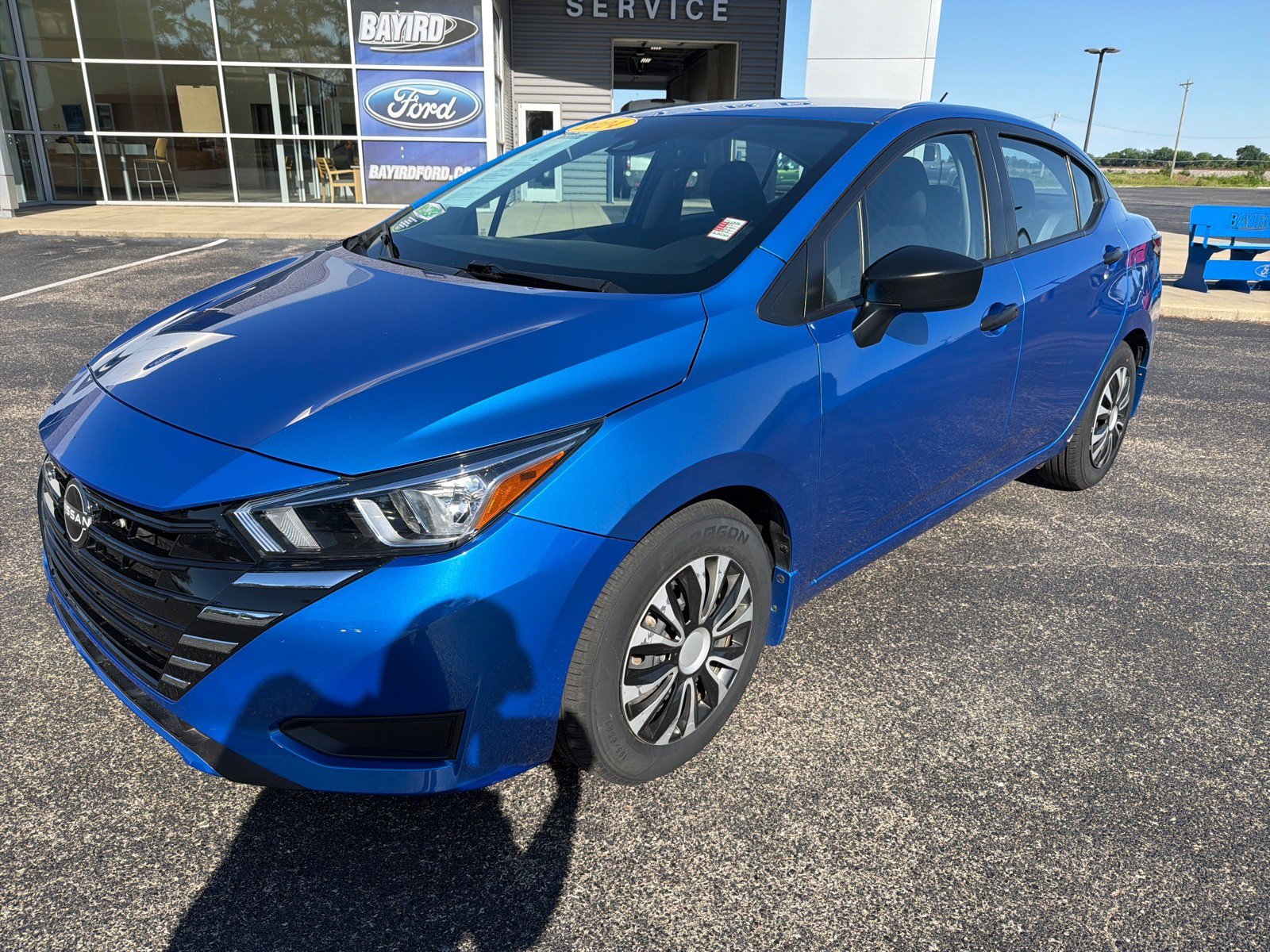 Used 2024 Nissan Versa S w/ Trunk Package FWD image 3
