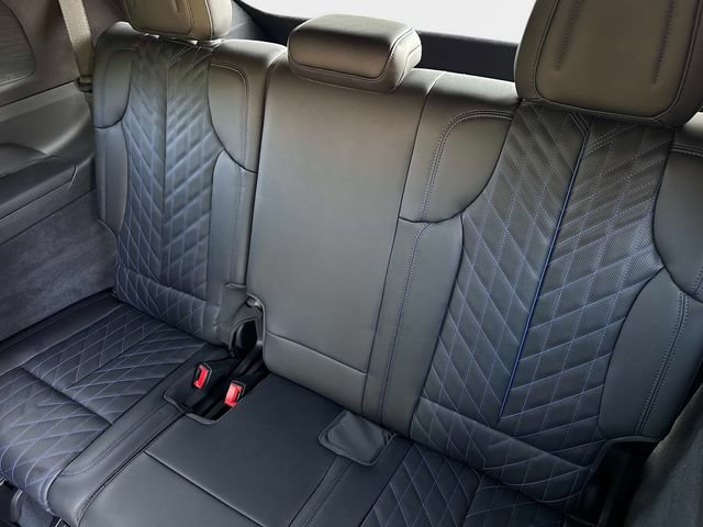 Certified 2026 Cadillac Escalade IQ Luxury 1 AWD/4WD image 12