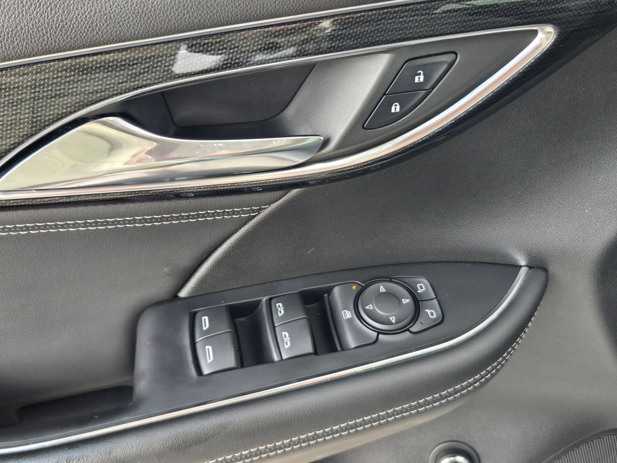 Certified 2023 Buick Envision Preferred AWD/4WD image 20