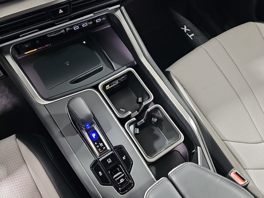 New 2026 Lexus TX 500h AWD w/ Technology Package image 24