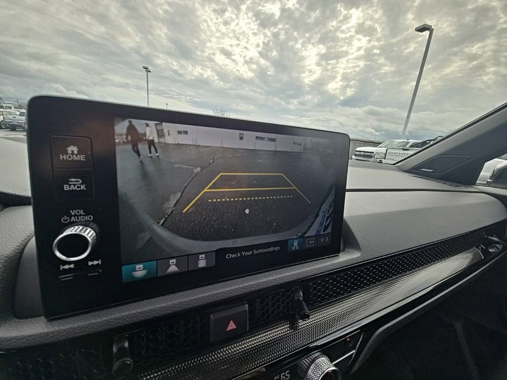 Used 2025 Honda CR-V Sport Touring image 22