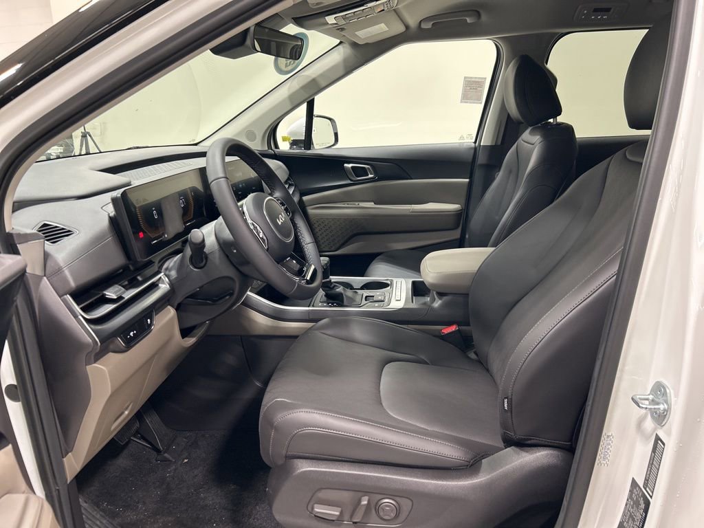 New 2026 Kia Carnival image 10