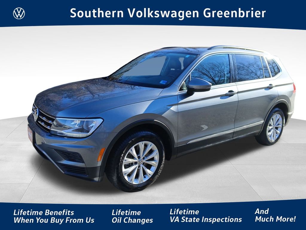 Used 2018 Volkswagen Tiguan SE w/ Panoramic Sunroof Package