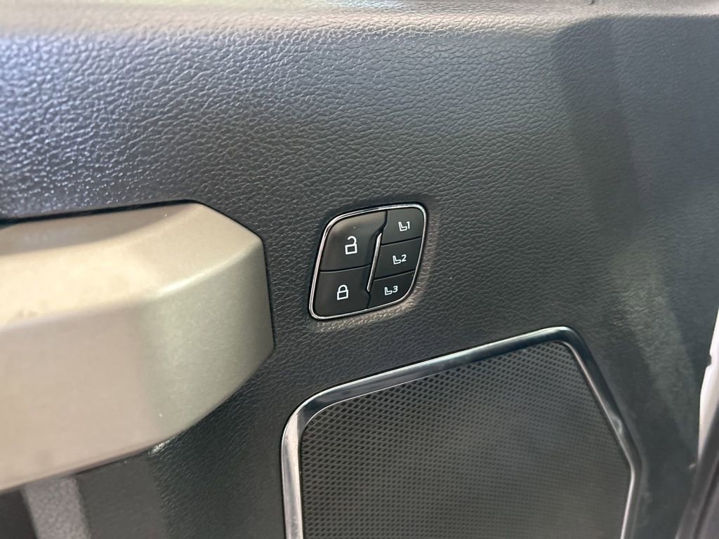 Used 2022 Ford F250 Lariat w/ Lariat Ultimate Package image 38