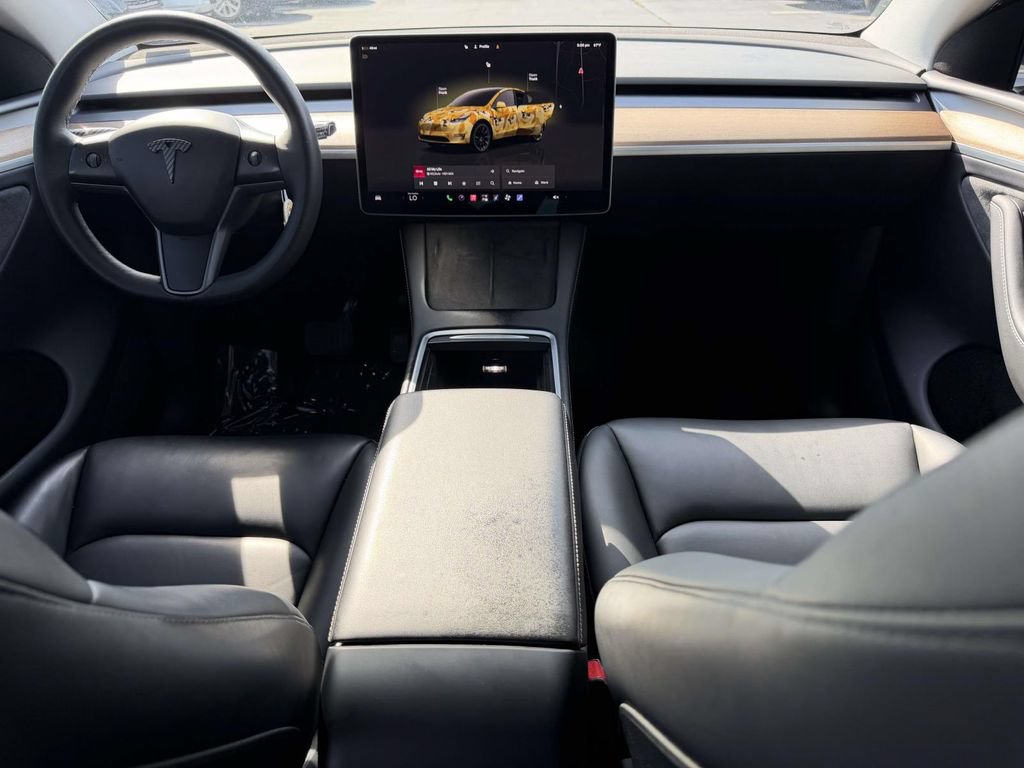 Used 2024 Tesla Model Y Long Range AWD/4WD image 20