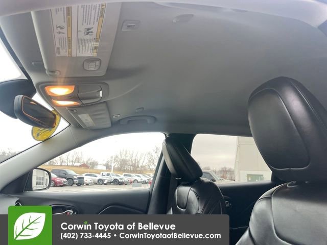 Used 2019 Jeep Cherokee Latitude Plus image 21