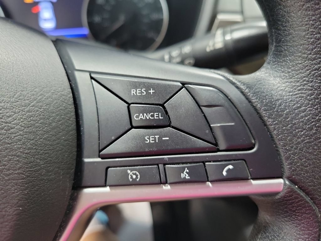 Used 2024 Nissan Altima 2.5 SV FWD image 33