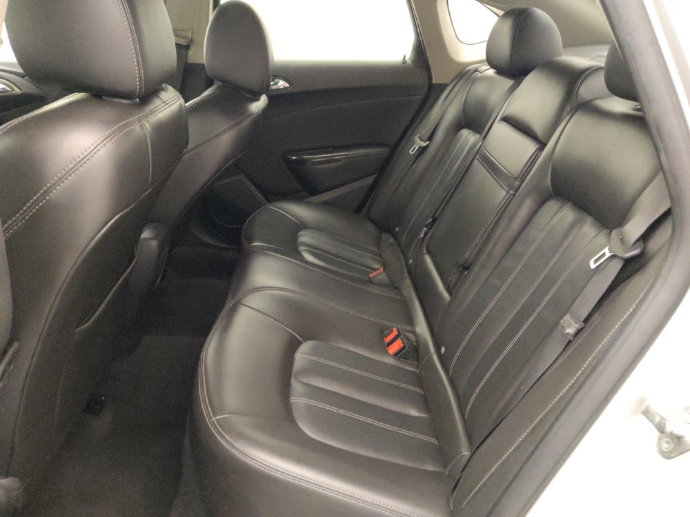 Used 2015 Buick Verano Leather FWD image 18
