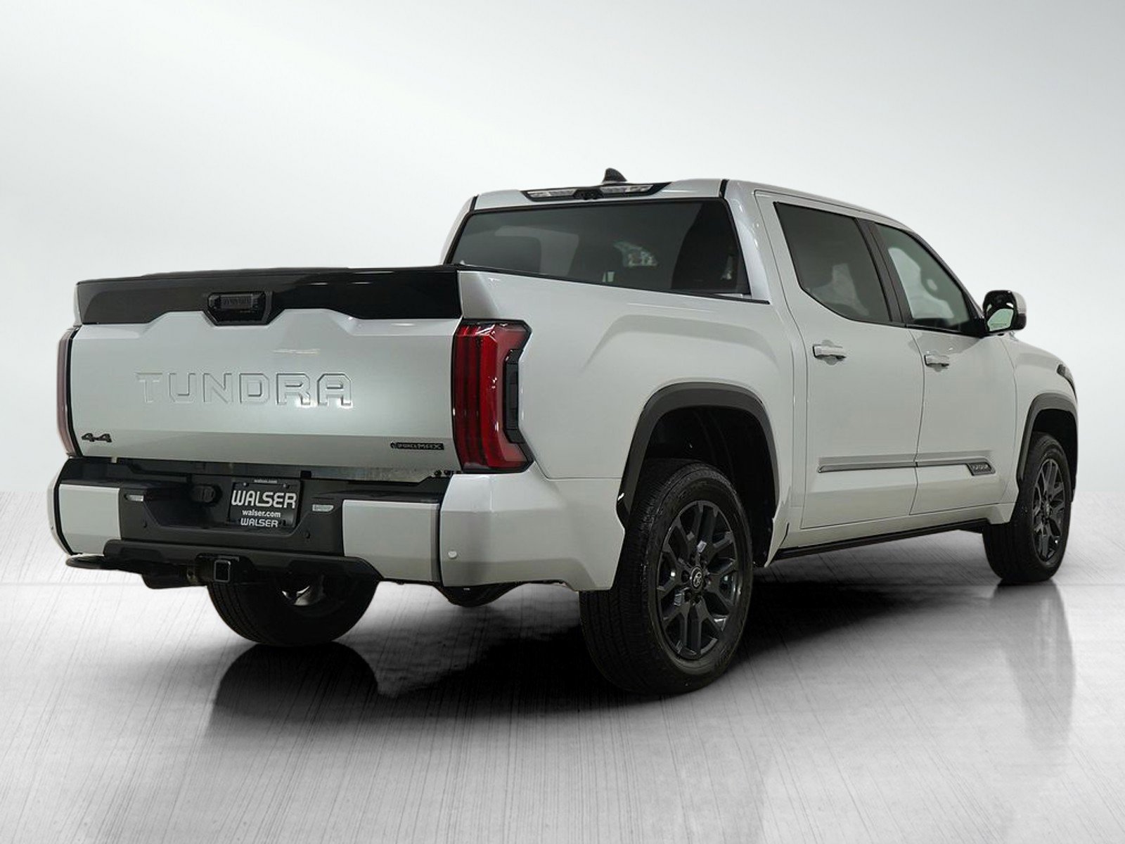 Used 2025 Toyota Tundra Platinum image 5