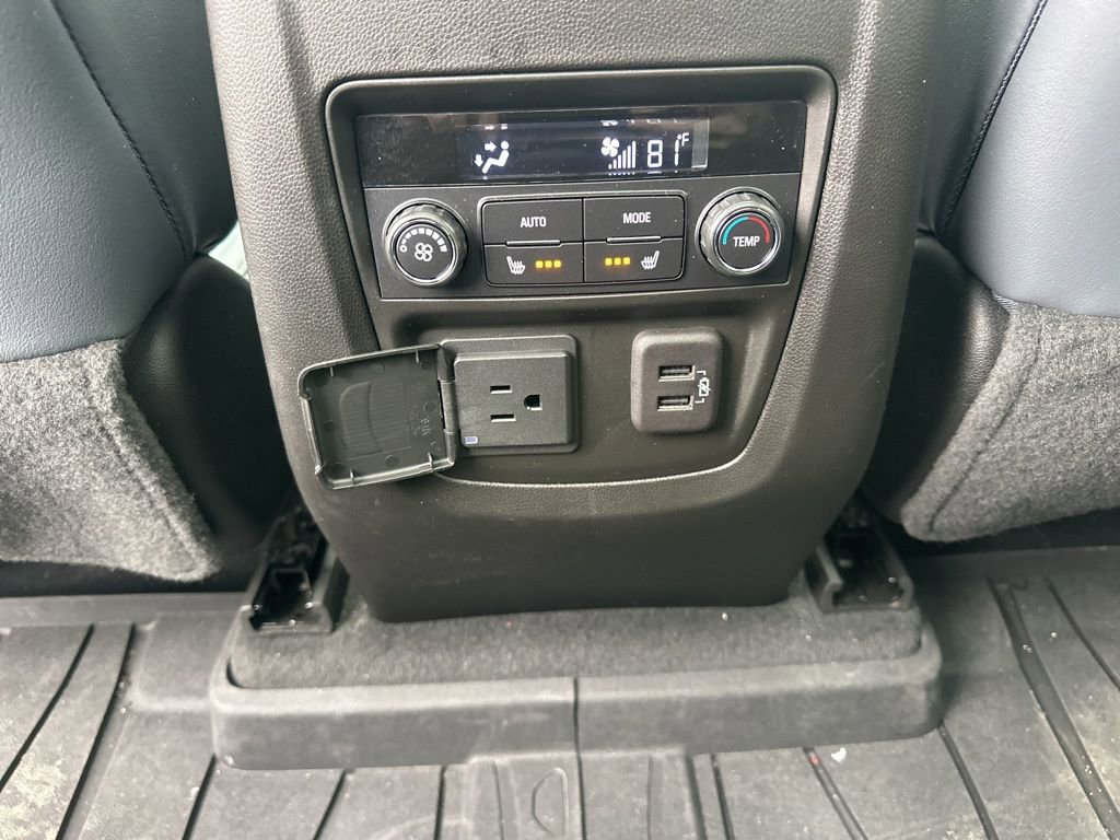 Used 2023 Buick Enclave Premium w/ Experience Buick Package image 27