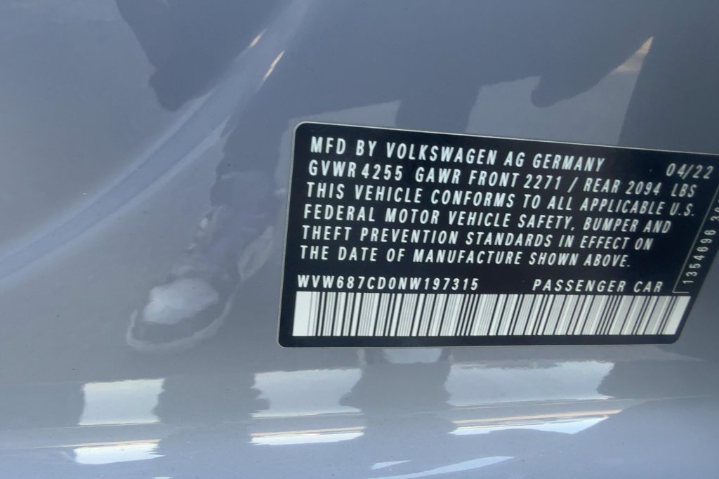 Used 2022 Volkswagen GTI Autobahn FWD image 19