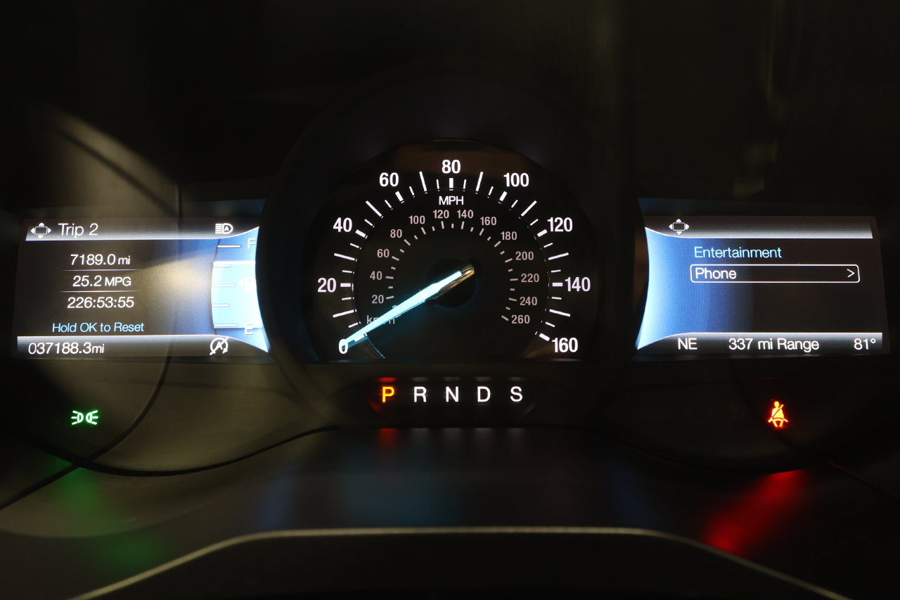 Used 2024 Ford Edge ST-Line AWD/4WD image 11