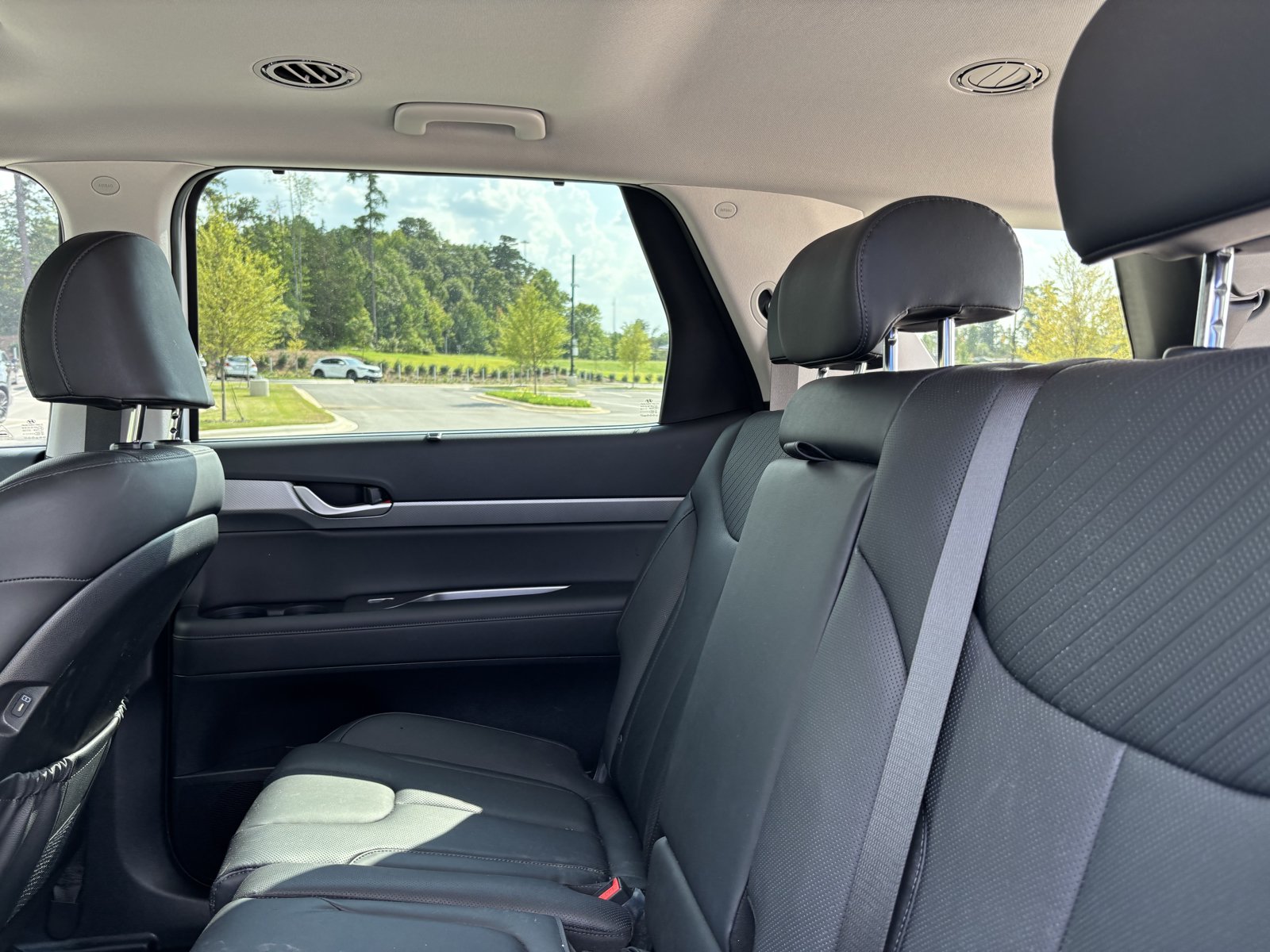 Used 2025 Hyundai Palisade SEL FWD image 30