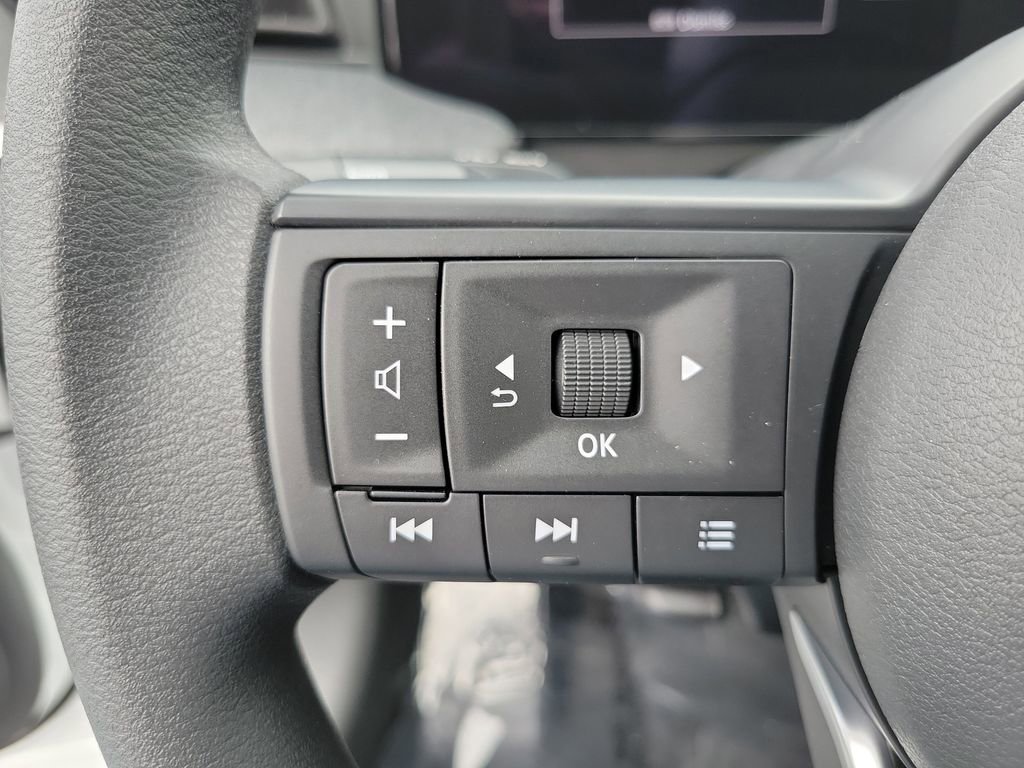 New 2026 Nissan Kicks SV w/ Cold Weather Package FWD image 11