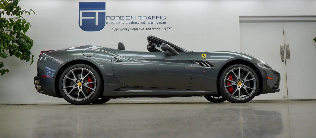 Used 2011 Ferrari California Base 2dr Convertible image 35