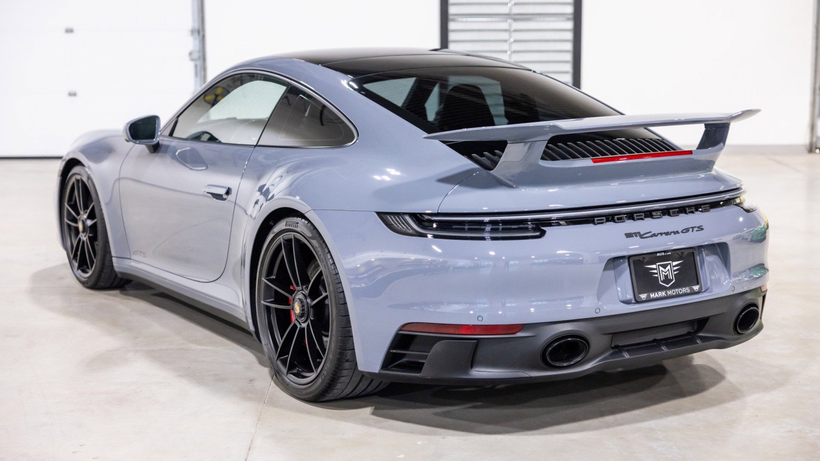 Used 2024 Porsche 911 Carrera GTS w/ Premium Package image 7