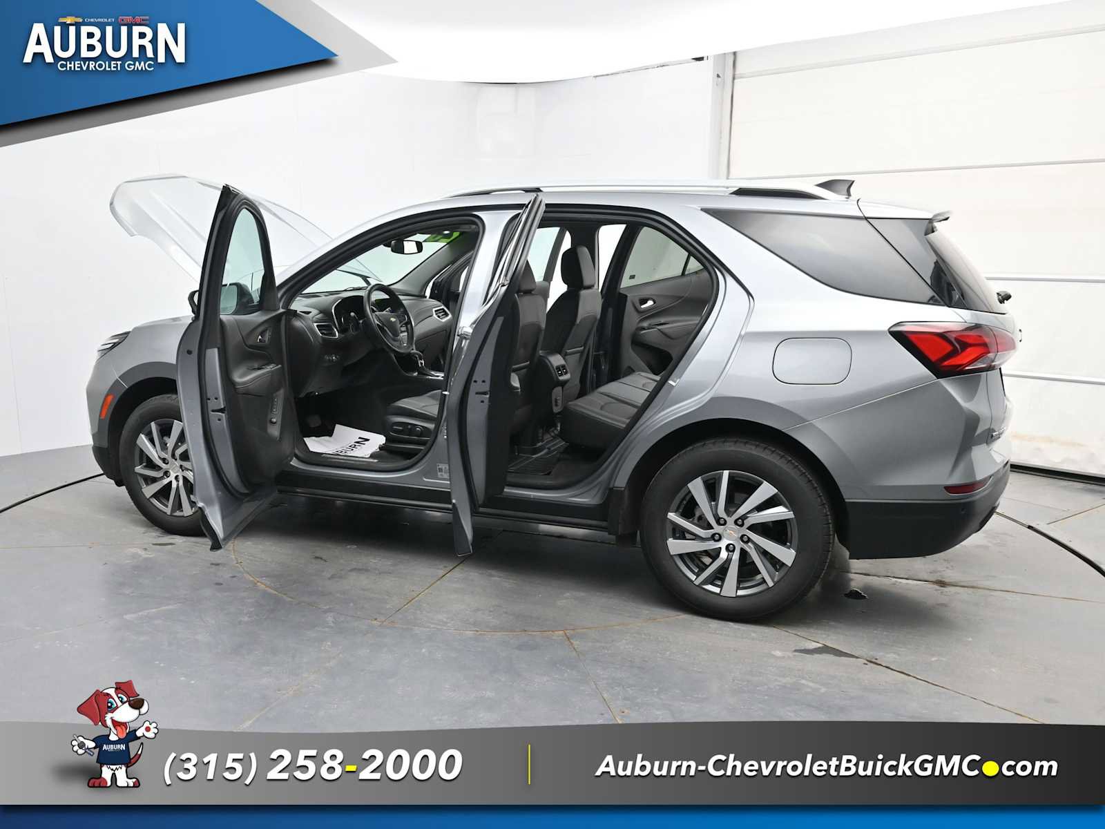 Used 2023 Chevrolet Equinox Premier image 37