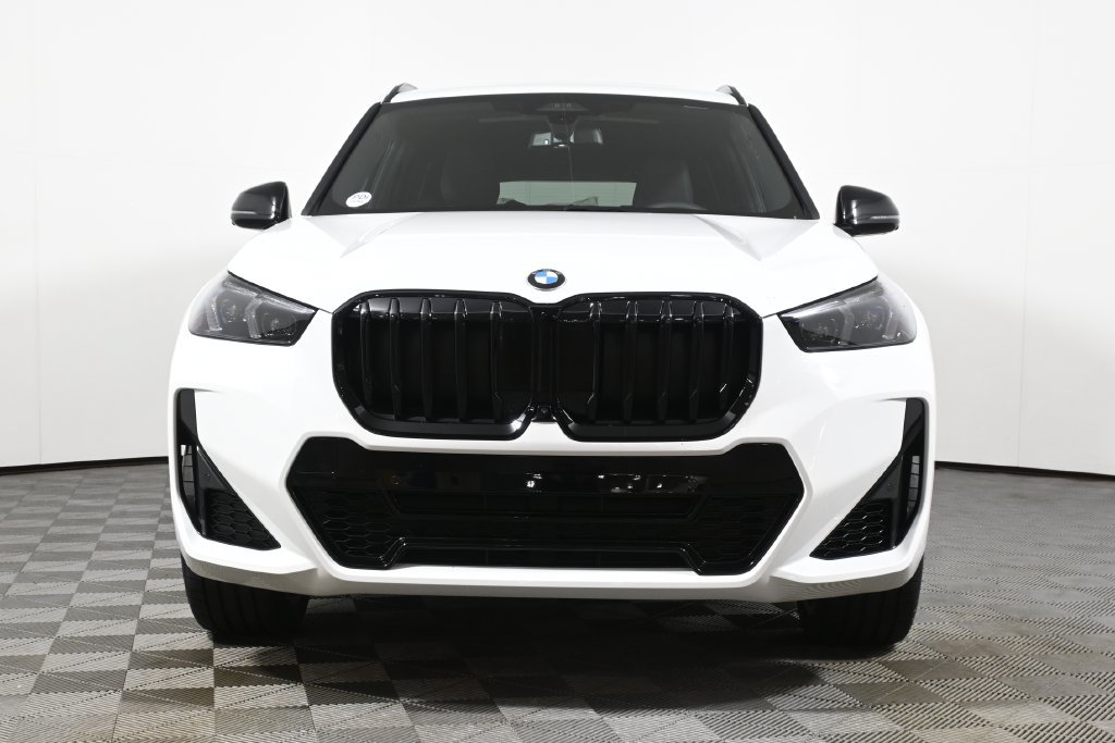 New 2027 BMW X1 xDrive28i AWD/4WD image 10
