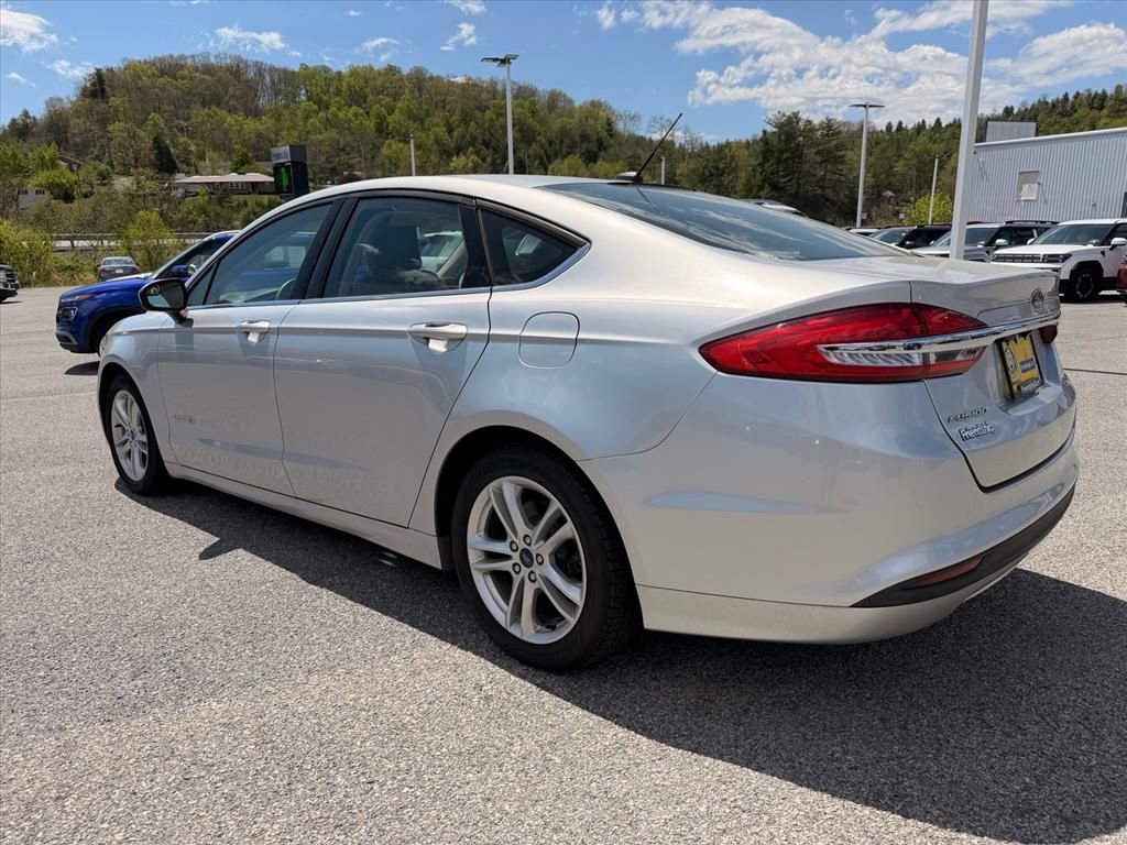 Used 2018 Ford Fusion S FWD image 5