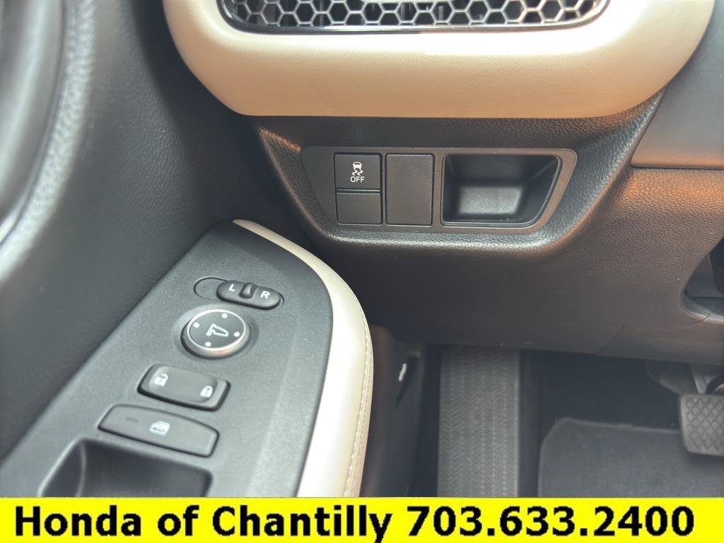 Certified 2025 Honda HR-V EX-L image 14