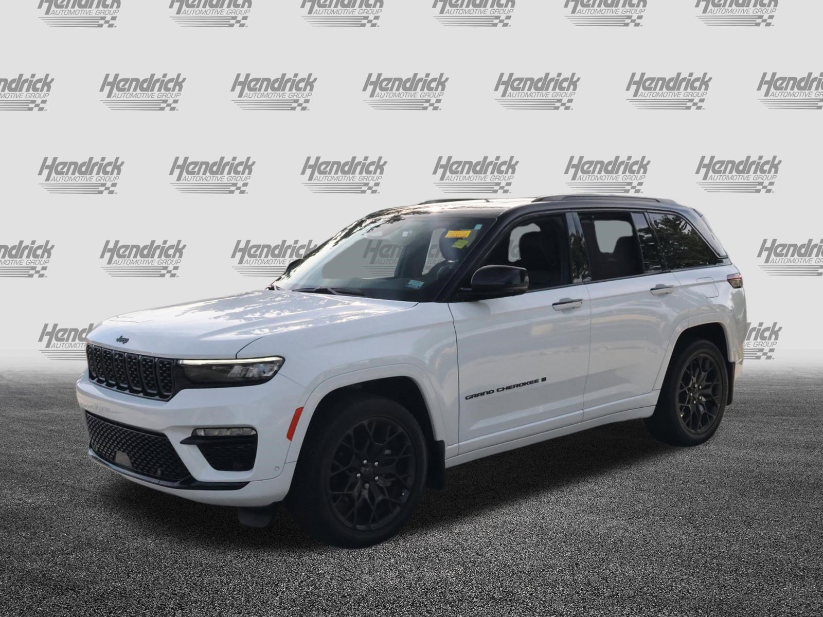 Used 2024 Jeep Grand Cherokee Summit w/ High Altitude Package AWD/4WD image 5